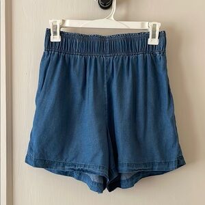 EllandEmm Chambray Shorts Size Small